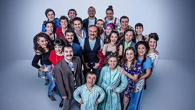 Çok Güzel Hareketler 2'den Kimler Ayrıldı?