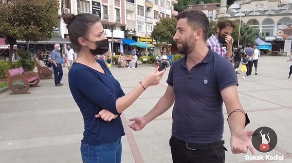 Rize'de röportajlarını sürdüren Sokak Kedisi YouTube Kanalı Muhabiri Ebru Uzun, Pazar Savcılığı talimatı ile ifadeye çağırıldı. Sosyal medya hesabından "Arkadaşlar İfadeye gidiyorum" diyerek duyurdu.