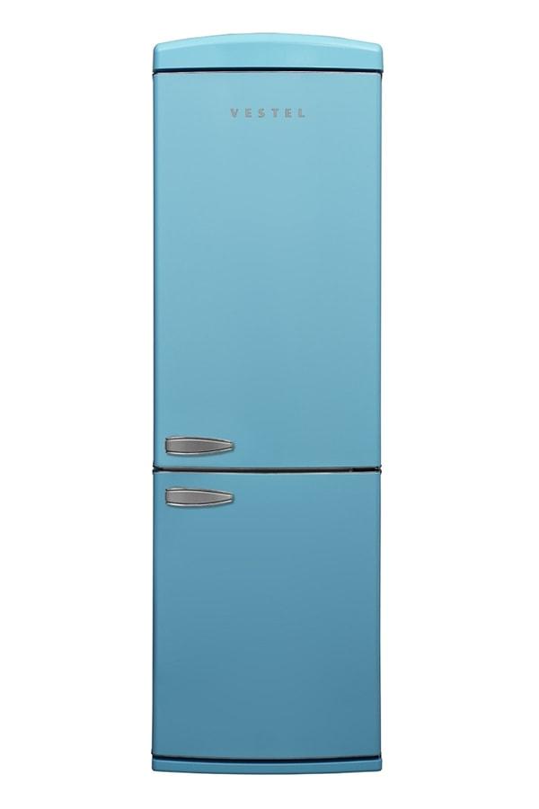 5. Mutfağına biraz renk katmak isteyenler için Vestel'in retro model düş mavisi buzdolabı...
