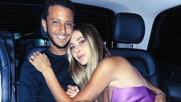Tam her şey bitti derken, dün işler değişiverdi! Hayatın verdiği limonla limonata yapan Şeyma Subaşı ile milyarder mi değil mi bilmediğimiz Meedo'nun ayrılığı kısa sürdü.