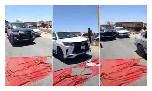 Libya'da Türk Bayrağını Yere Serip Araçlarla Üzerinden Geçtiler