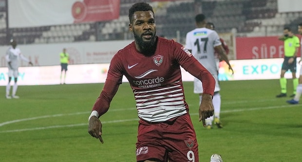 Aaron Boupendza