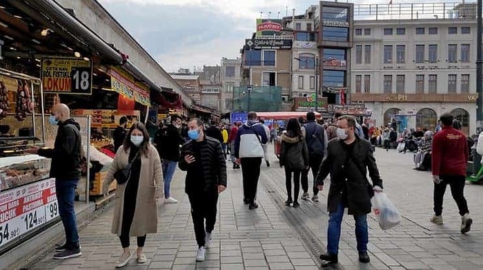 Prof. Dr. Alpay Azap Uyardı: 'Böyle Giderse Temmuz Sonuna Kalmadan 4. Dalgayı Yaşarız'