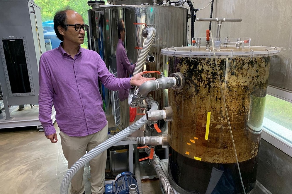 Bilim İnsanından Çevreci Tuvalet: Hem Elektrik Hem de Dijital Para Veriyor