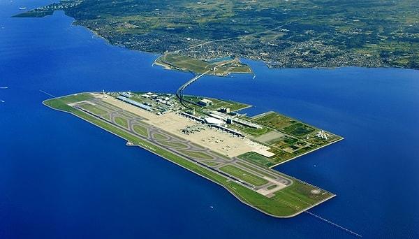 8. Dünyanın en uzun havaalanı unvanına sahip Kansai Uluslararası Havaalanı