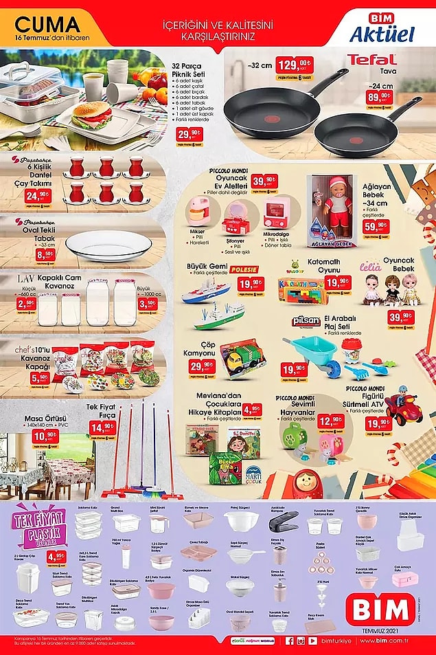 Plastik ürünlerde tek fiyat kampanyası var. Her bir ürün 4,50 TL.