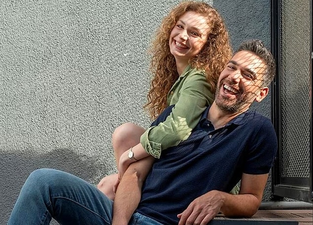 7. Kadir Doğulu ile Serra Arıtürk'ün dizi reklamı için çektikleri video sosyal medyayı ikiye böldü!