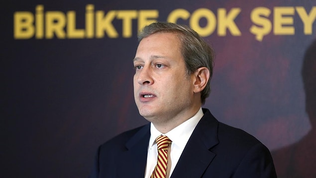 Burak Elmas: "Biz, kulüpler olarak Türk futbolunun sahibiyiz. Federasyonu oyunu yönetmesi için seçiyoruz ama gelinen noktada federasyon kulüplere rağmen futbolu yönetiyor. Biz artık seyirci olmayacağız, kaplan olacağız."
