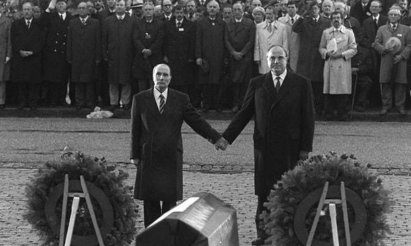 1. François Mitterrand ve Helmut Kohl