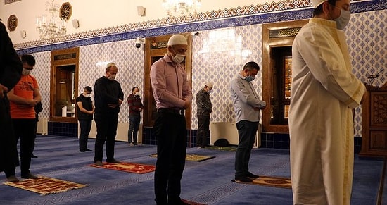 (2021 Kurban Bayramı) Namazı Kaçta Kılınacak? İşte Diyanet'in Açıkladığı Tüm Şehirlerin Bayram Namazı Saatleri