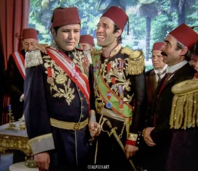 12. Hakiki Tosun Paşa kim?