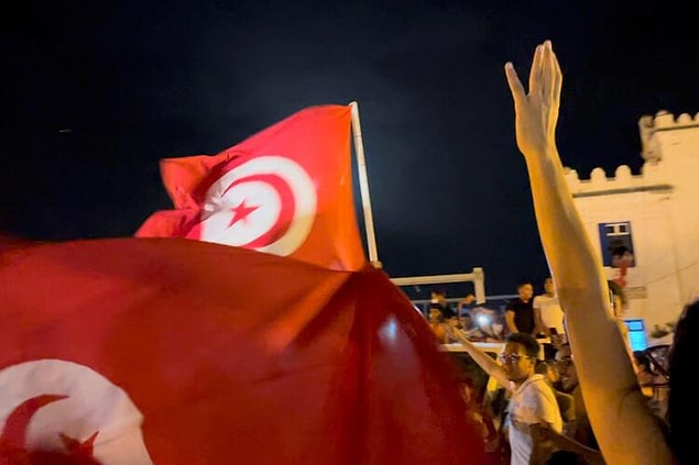 Türkiye'den peş peşe mesajlar
