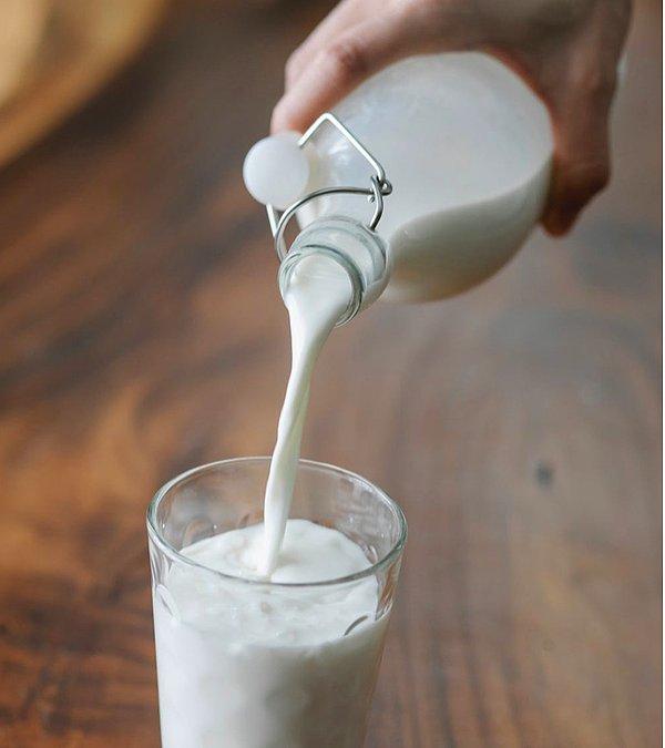 4. Yüksek miktarda süt ürünü tüketiyor olabilirsiniz.