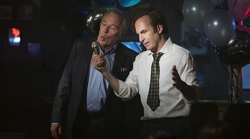 Better Call Saul Çekimlerinde Korkutan Gelişme: Bob Odenkirk Sette Fenalaşarak Hastaneye Kaldırıldı