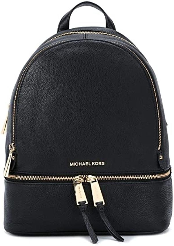 6. Michael Kors sırt çantası yaz kış kullanabileceğiniz bir parça...