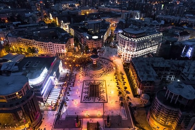 12. Makedonya Meydanı
