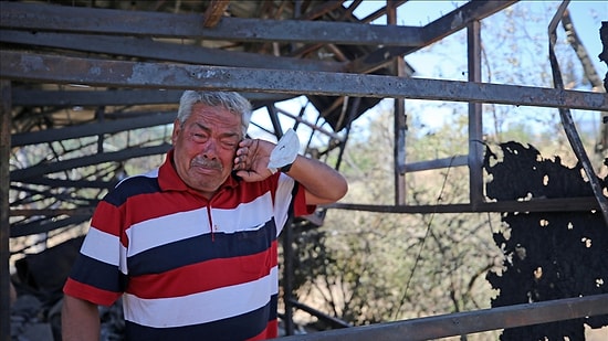 Kaybettiği Eşinin Hatıraları Yangında Kül Olan Yaşlı Adam Gözyaşlarına Boğuldu