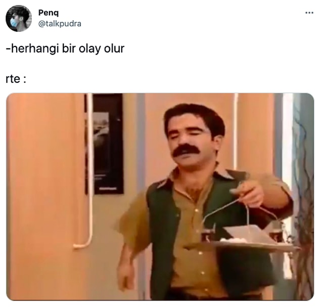 1. İzahı olmayan şeylerin mizahı olur diyerek insanımız verdi yine goygoyun gözüne tabii...