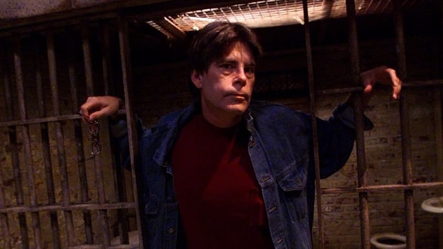 10. Stephen King genel olarak kitaplarının film uyarlamalarını beğenen bir yazar değil.