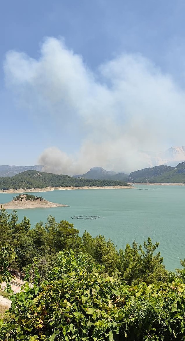 Isparta Yazılı Kanyon'da yangın çıktı 👇