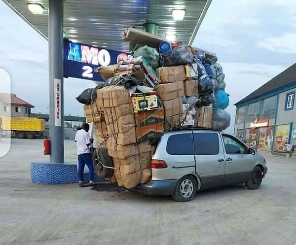 5. Хочу чтобы наши отношения были такими же крепкими, как колеса этой машины