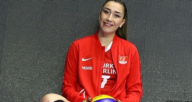 Hande Baladın