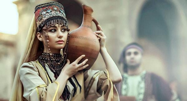 9. Ermenistan ''kadınlar ülkesi'' olarak tanınmaktadır.