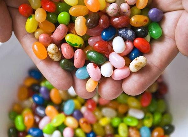 18. Her yıl 15 milyar şekerleme yeniyor.