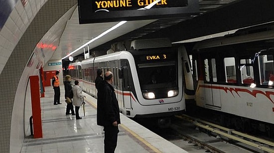 Tunç Soyer Duyurdu: İzmir’de Metroda Ücretsiz İnternet Hizmeti Başladı