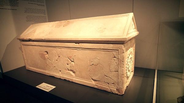 3. Kral Tut'un mezarının lanetli olduğuna inanılıyordu!