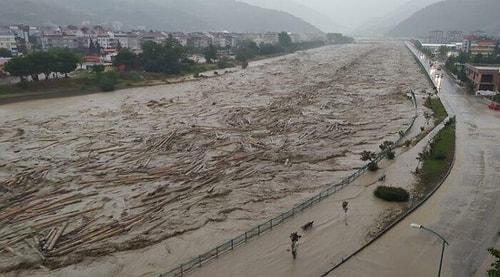 Bartın, Sinop, Kastamonu ve Karabük... Karadeniz'de Yaşanan Sel Felaketinden Dehşetli İmajlar