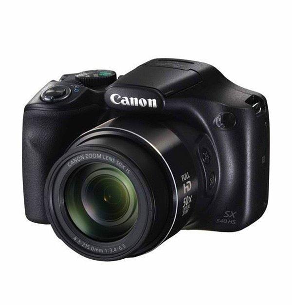 3. Canon PowerShot SX540 HS dijital fotoğraf makinesi