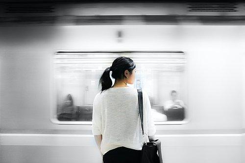 Yalnızlığın Kolaylık Olduğunu Düşünen Bekar Japonların Sayısının Neden Her Geçen Gün Arttığını Açıklıyoruz