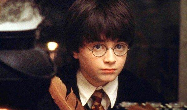22. Harry Potter'ın gözlüğü.