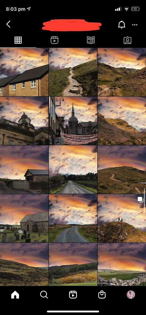 4. Это небо сопровождает его повсюду