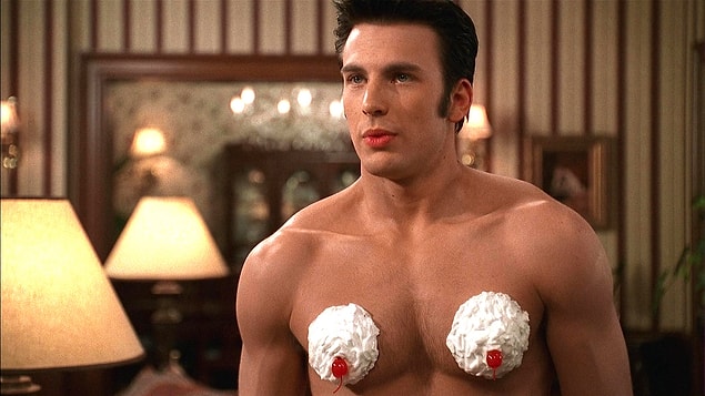 Evans'ın "Not Another Teen Movie" filmindeki krem şantiden bikini sahnesi hakkındaki yıllar sonra gelen yorumu: