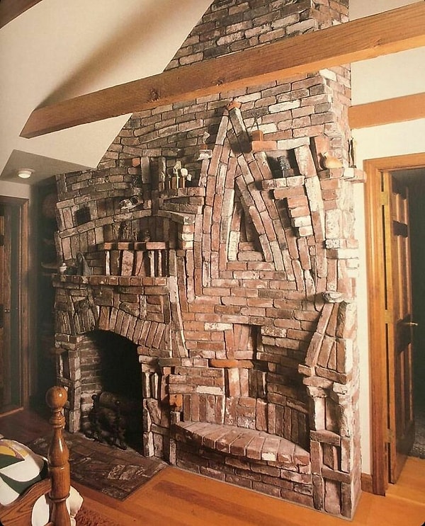 11. Когда ты купил слишком много кирпичей