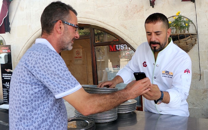 Teşvik Kampanyalarında Bugün: Gaziantep'te 'Aşı Kartı ile Gelene Bedava Kebap'