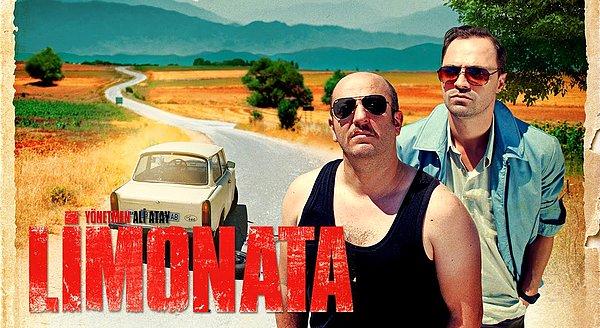 Yönetmenliğe merak saran Atay, yakın arkadaşları Ertan Saban ve Serkan Keskin'in rol aldığı Limonata'yla yönetmenliğe ilk adımını attı.