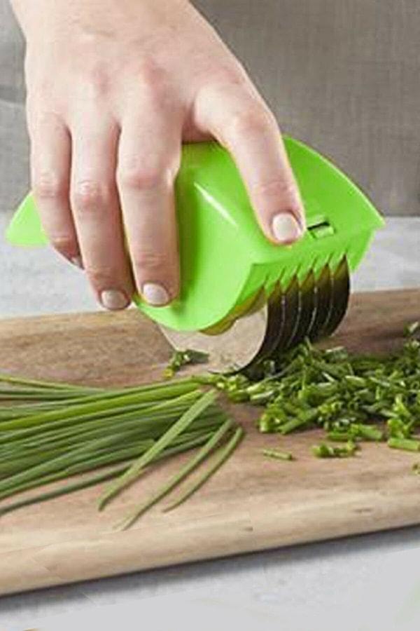 10. Salata yapmanın pratik çözümü burada.