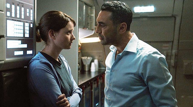Sylvie hatırlarsanız ‘tamam uçağı indirebilirim ama kalkış için Mathieu’ya ihtiyacımız var. Uçağı kaldırmak indirmekten yüzlerce kat zor’ gibi bir cümle kuruyordu ancak pek çok pilot durumun böyle olmadığından bahsediyor.