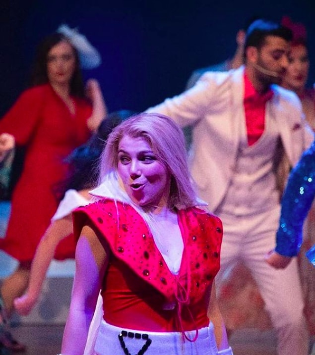 Bu kadar da değil! Dünyanın en ünlü müzikali 'Mamma Mia!'da da yer almış.