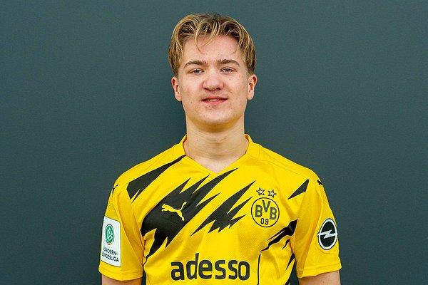 11. Dortmund'un geleceği Julian Rijkhoff.