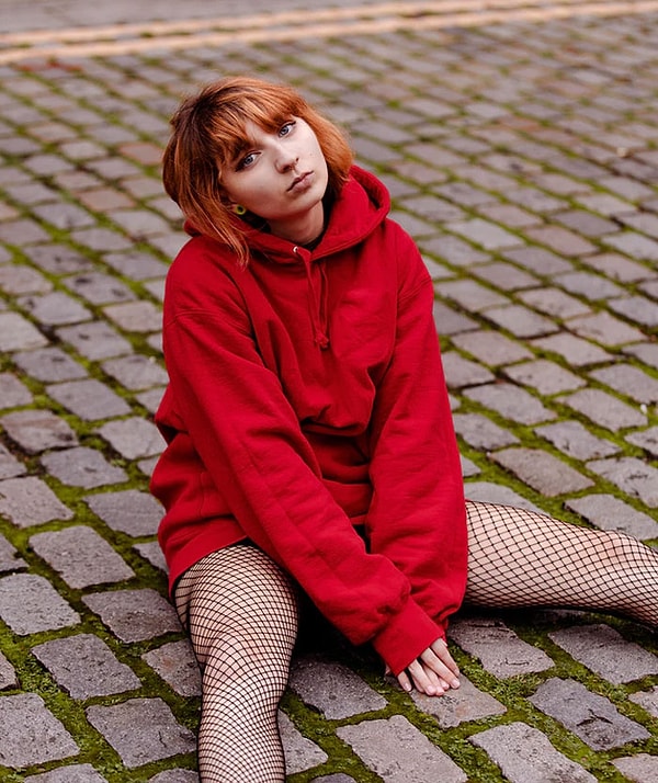 6. "Крадет мои толстовки, а потом жалуется, что я краду ее лифчики"