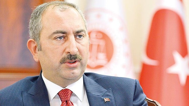 Çakırözer’in Abdulhamit Gül'den yanıtlanmasını istediği sorular şöyle: