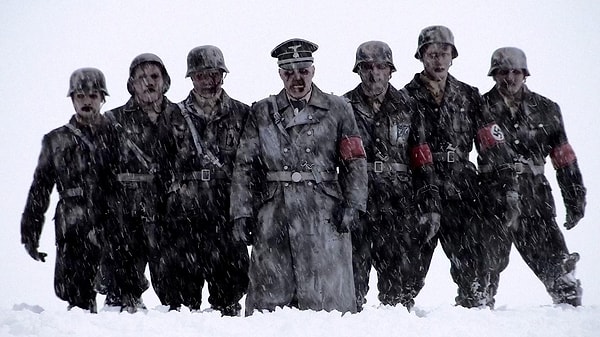 14. Dead Snow (Ölü Kar) - IMDb: 6.3