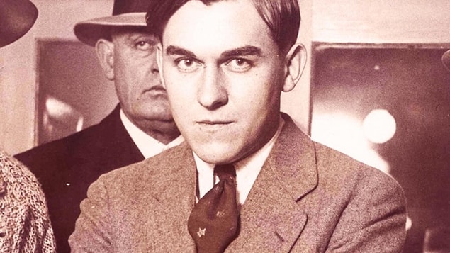 19 yaşındaki Jessie Clark, Kaliforniya'daki bir tavuk çiftliğinde çalışan 15 yaşındaki kardeşi Sanford Clark'ı ziyaret etmek için buraya gelmişti.