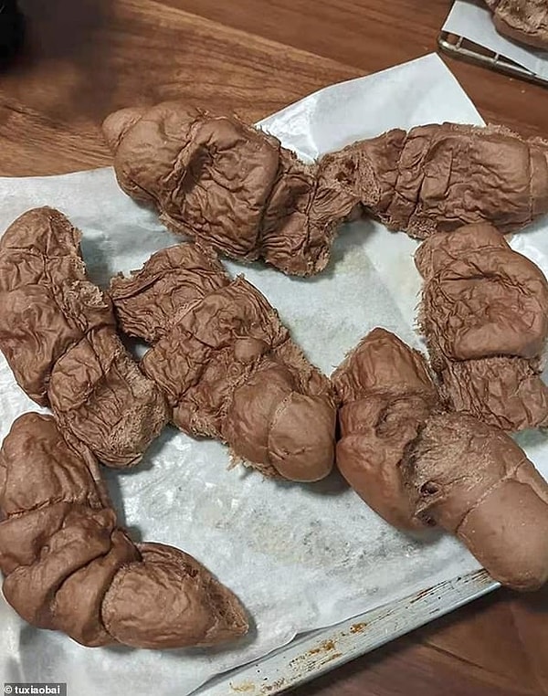 5. Эти неприятно выглядящие пирожные, приготовленные на кухне в США, либо недоферментированы, либо переброжены. В любом случае они не выглядят аппетитно!