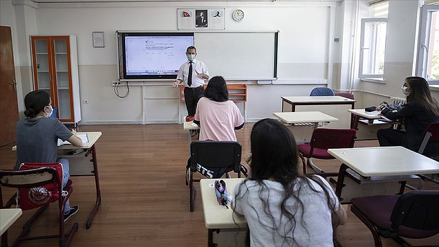 Başarısız eğitim sistemlerinde okullar daha uzun süre kapalı kaldı