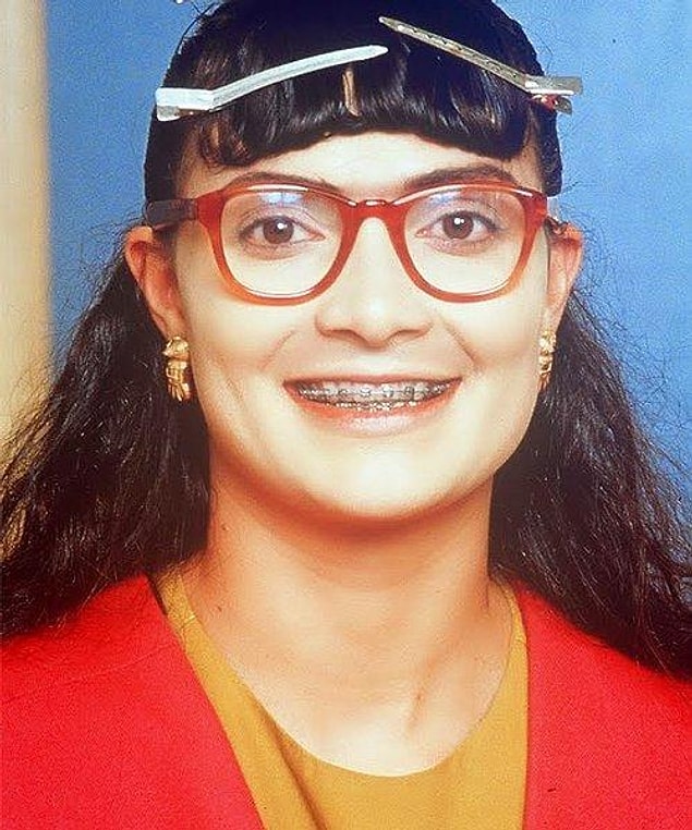 2. Yo Soy Betty, la Fea - IMDb: 8.2
